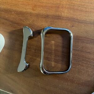 Silver Chrome ARC iPhone 17 Pro Case – Like New, With Box